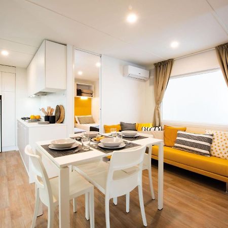 Premium Mobile Home In Novalja Kültér fotó