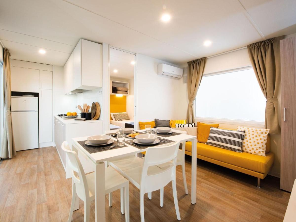 Premium Mobile Home In Novalja Kültér fotó